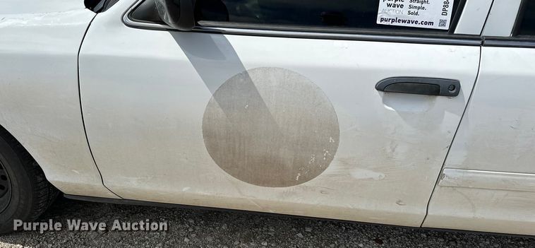 image for item DP8846 2000 Ford Crown Victoria Police Interceptor 