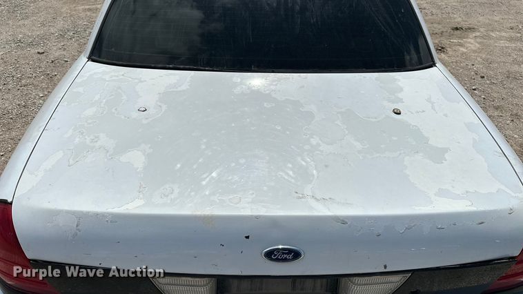 image for item DP8846 2000 Ford Crown Victoria Police Interceptor 