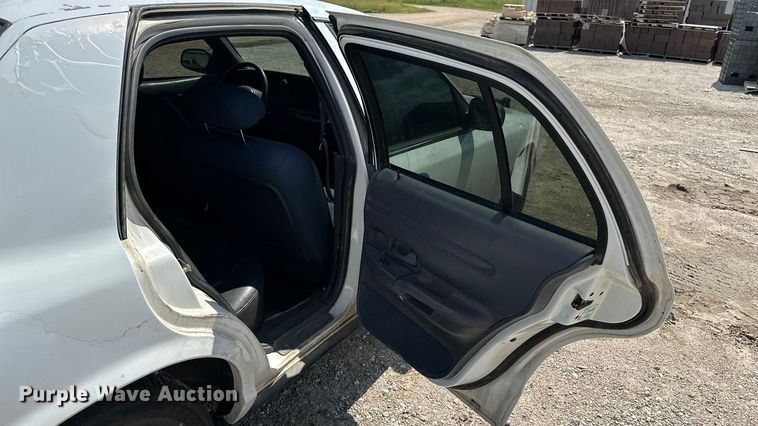 image for item DP8846 2000 Ford Crown Victoria Police Interceptor 