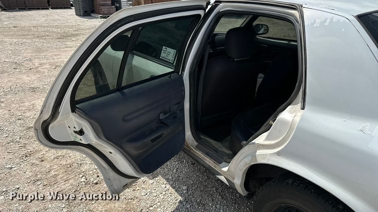 image for item DP8846 2000 Ford Crown Victoria Police Interceptor 