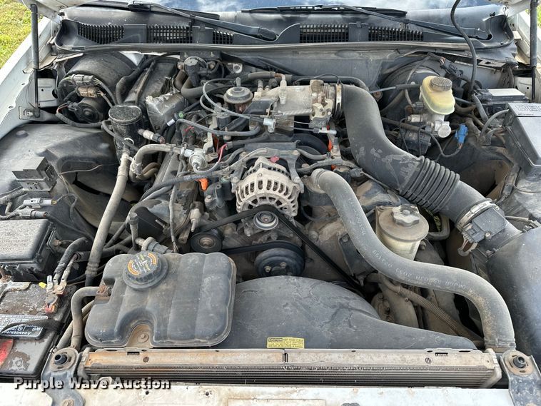 image for item DP8846 2000 Ford Crown Victoria Police Interceptor 