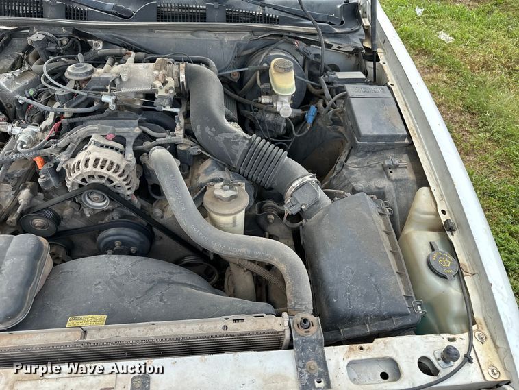 image for item DP8846 2000 Ford Crown Victoria Police Interceptor 