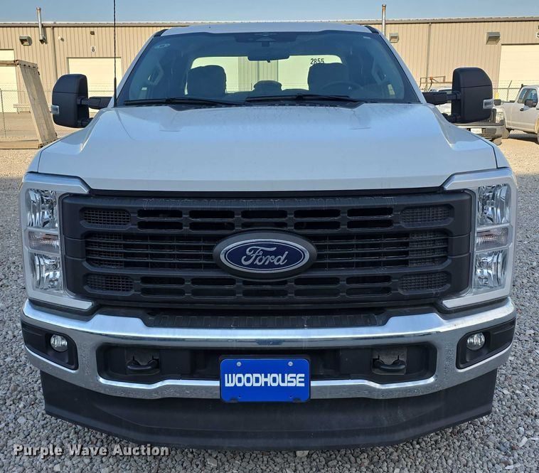 image for item DR3985 2023 Ford F250 XL SuperCab pickup truck