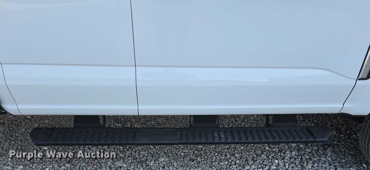 image for item DR3985 2023 Ford F250 XL SuperCab pickup truck