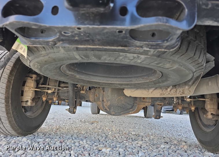 image for item DR3985 2023 Ford F250 XL SuperCab pickup truck