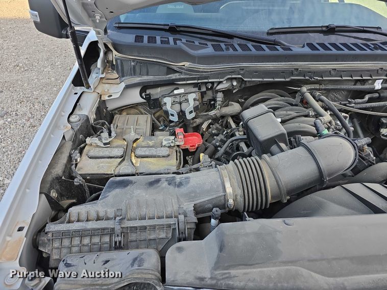 image for item DR3985 2023 Ford F250 XL SuperCab pickup truck