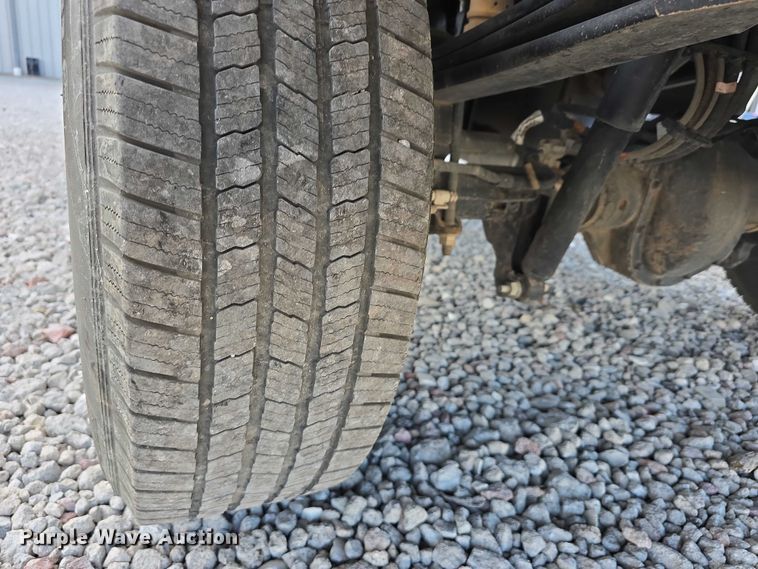 image for item DR3985 2023 Ford F250 XL SuperCab pickup truck