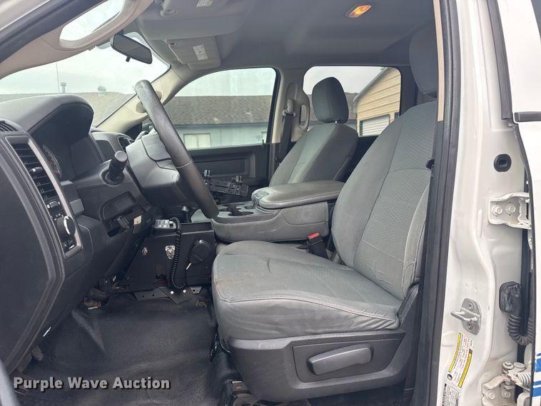 image for item DS3875 2013 Dodge Ram 2500 Crew Cab pickup truck