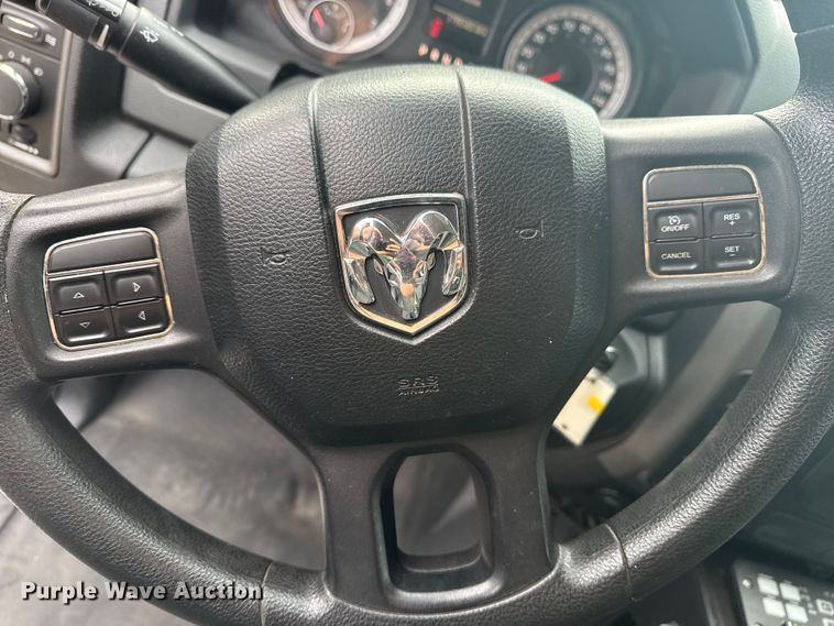 image for item DS3875 2013 Dodge Ram 2500 Crew Cab pickup truck