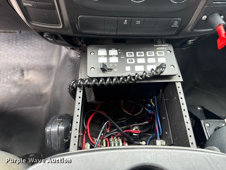 image for item DS3875 2013 Dodge Ram 2500 Crew Cab pickup truck