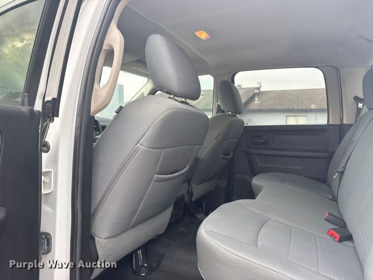 image for item DS3875 2013 Dodge Ram 2500 Crew Cab pickup truck