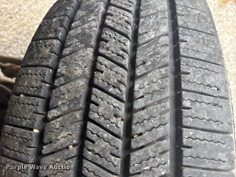 image for item DS3875 2013 Dodge Ram 2500 Crew Cab pickup truck