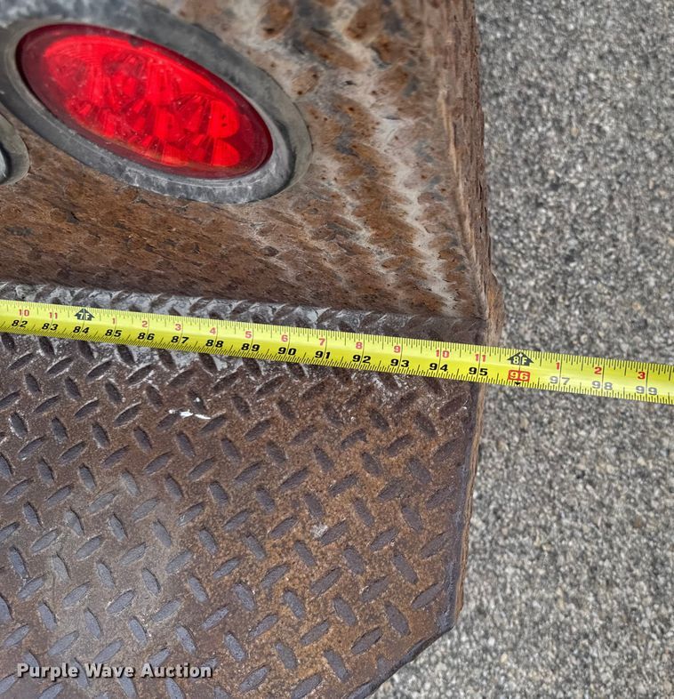 image for item DT0515 2009 Chevrolet Express delivery truck