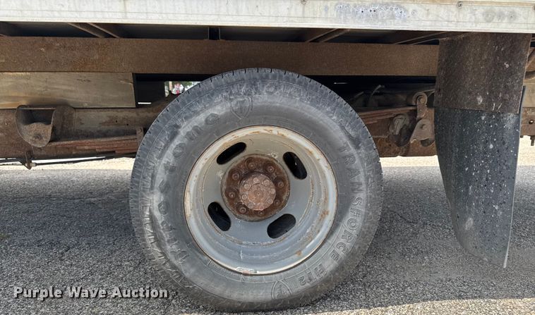 image for item DT0515 2009 Chevrolet Express delivery truck