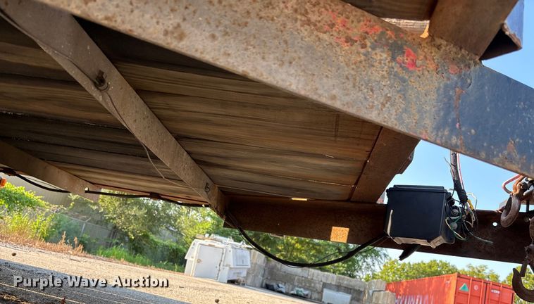 image for item DT3267 1986 TEXA utility trailer