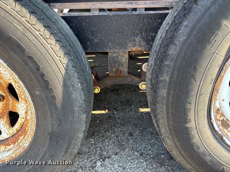 image for item DT3267 1986 TEXA utility trailer