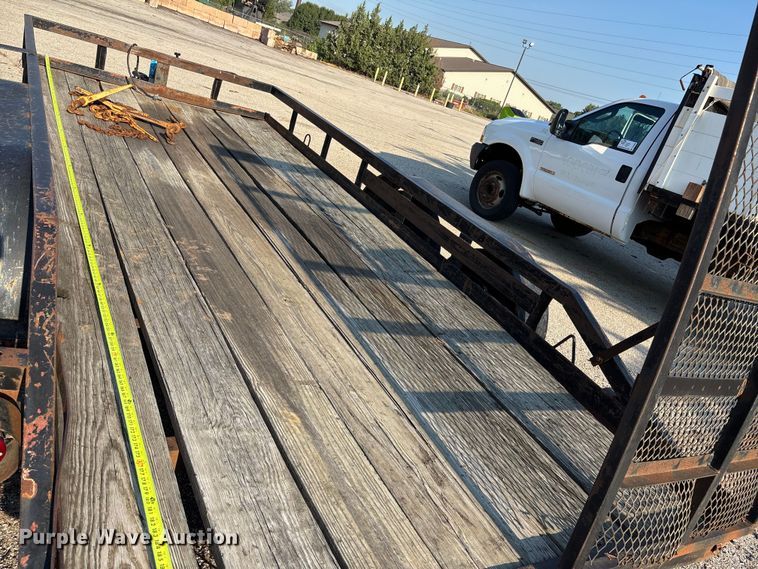 image for item DT3267 1986 TEXA utility trailer