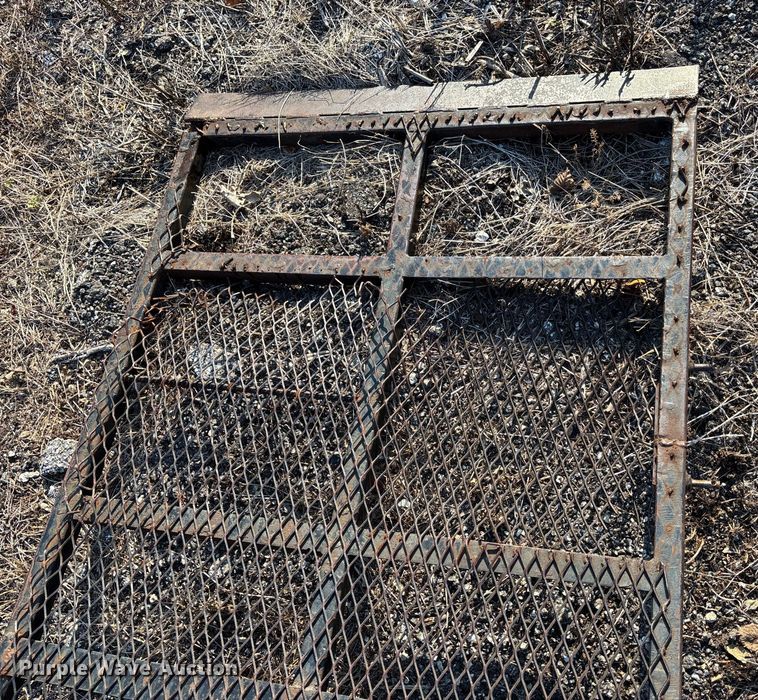 image for item DT3267 1986 TEXA utility trailer