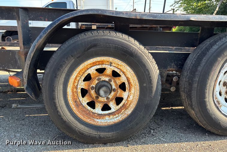 image for item DT3267 1986 TEXA utility trailer