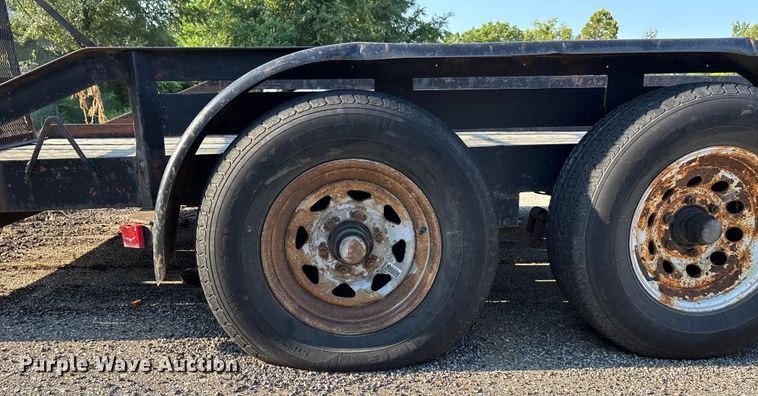 image for item DT3267 1986 TEXA utility trailer