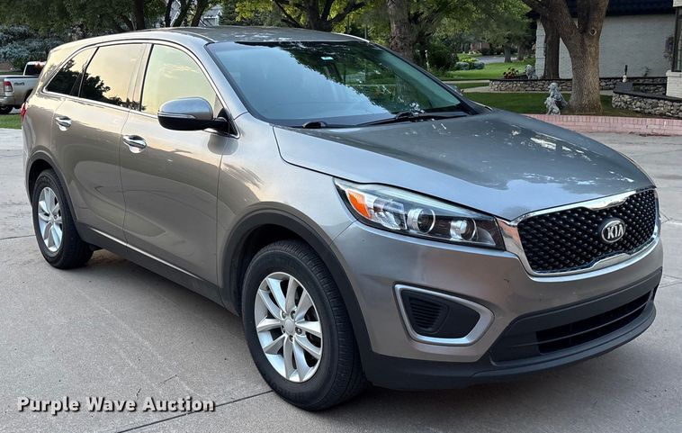 image for item DT3281 2018 Kia Sorento SUV