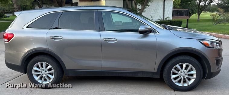 image for item DT3281 2018 Kia Sorento SUV