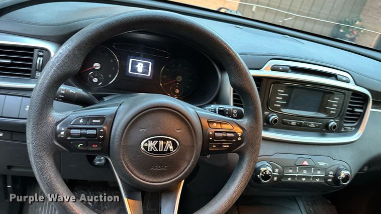 image for item DT3281 2018 Kia Sorento SUV