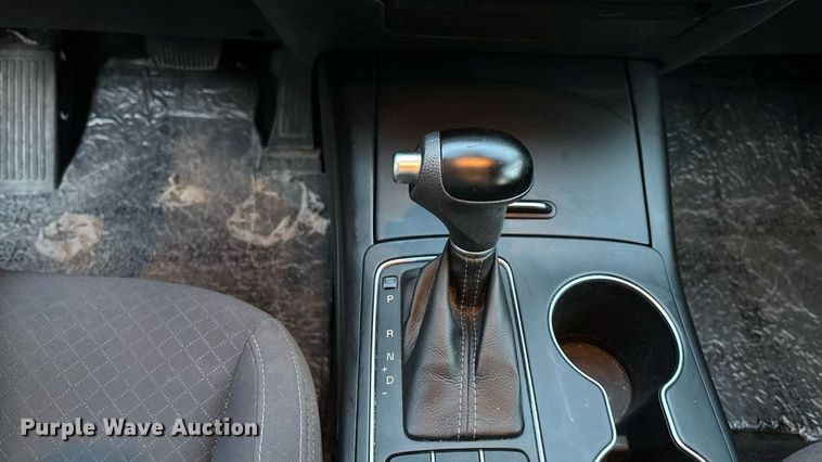 image for item DT3281 2018 Kia Sorento SUV