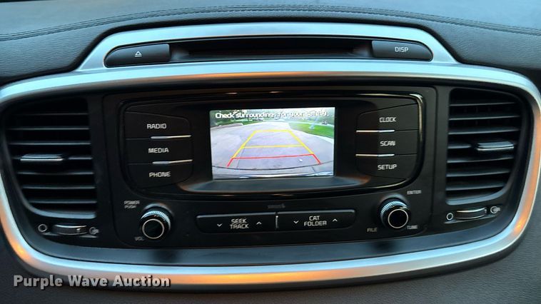 image for item DT3281 2018 Kia Sorento SUV