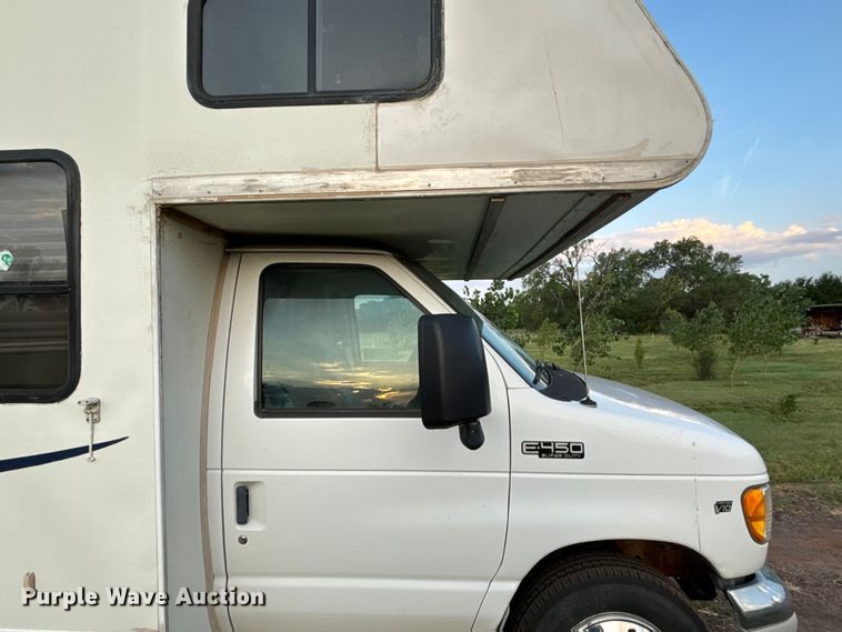 image for item DT3338 2002 Ford Econoline 450 RV