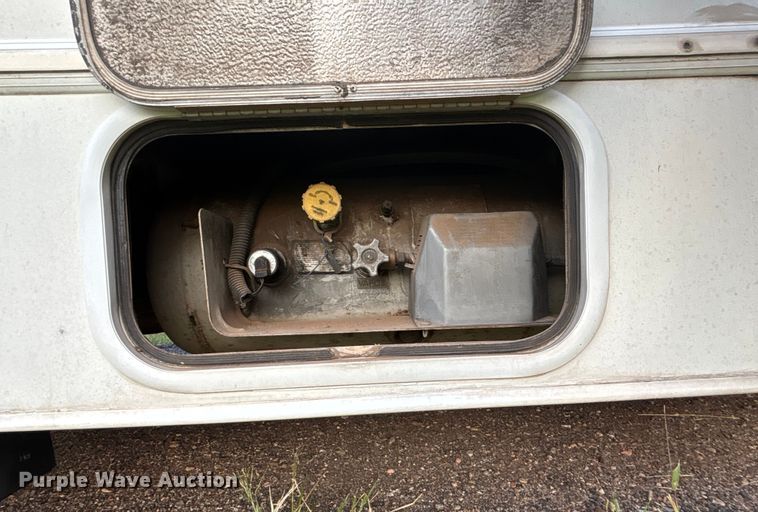 image for item DT3338 2002 Ford Econoline 450 RV