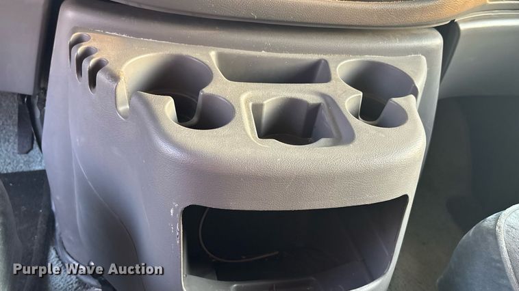 image for item DT3338 2002 Ford Econoline 450 RV