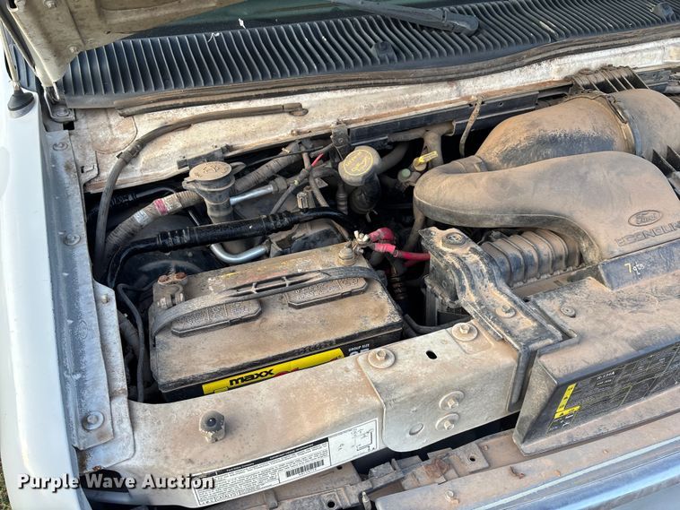 image for item DT3338 2002 Ford Econoline 450 RV