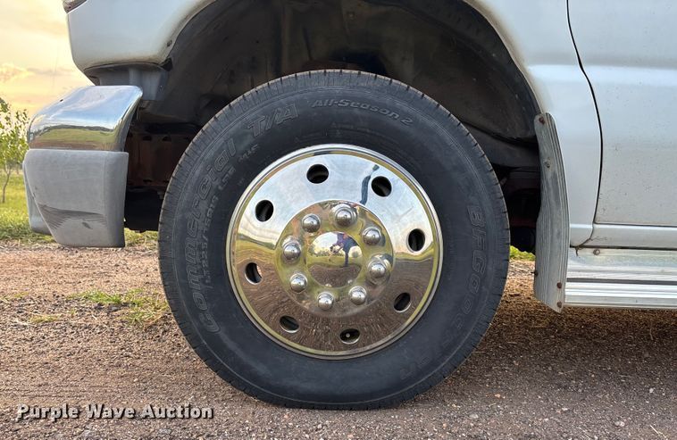 image for item DT3338 2002 Ford Econoline 450 RV