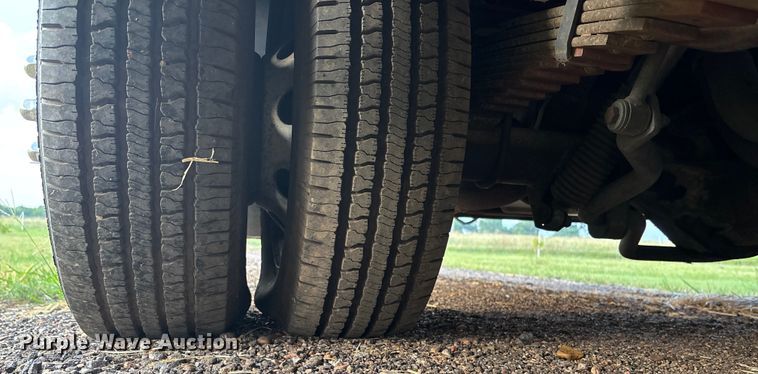 image for item DT3338 2002 Ford Econoline 450 RV