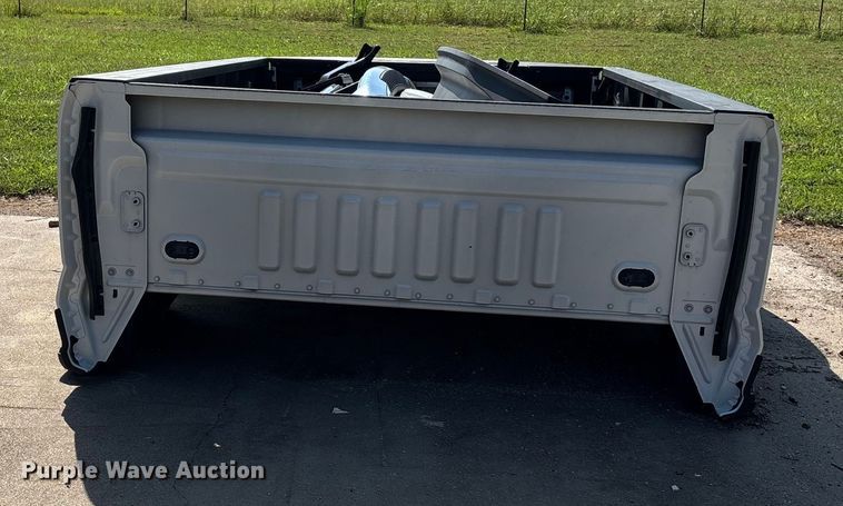 image for item DT3346 Ford F450 truck bed 