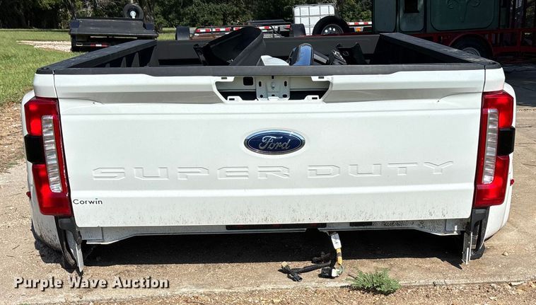 image for item DT3346 Ford F450 truck bed 