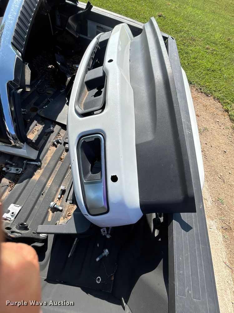 image for item DT3346 Ford F450 truck bed 