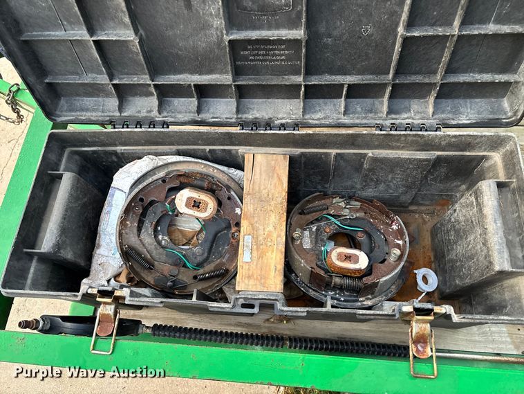 image for item DT3427 2008 PJ Trailer pressure washer trailer