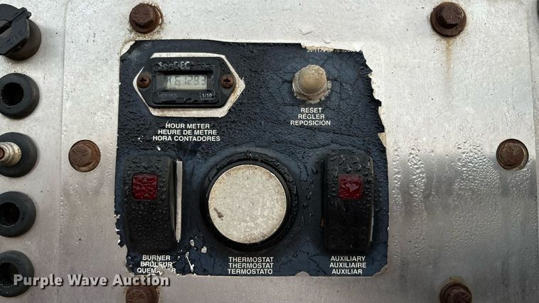 image for item DT3427 2008 PJ Trailer pressure washer trailer