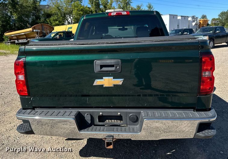 image for item DT6250 2015 Chevrolet Silverado 1500 Crew Cab pickup truck