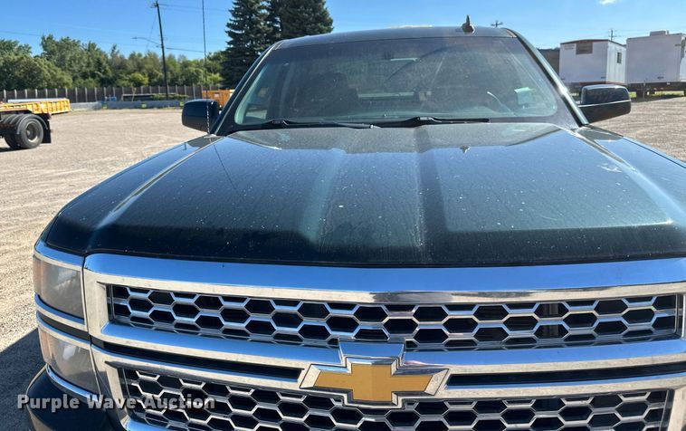 image for item DT6250 2015 Chevrolet Silverado 1500 Crew Cab pickup truck