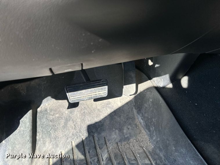 image for item DT6250 2015 Chevrolet Silverado 1500 Crew Cab pickup truck