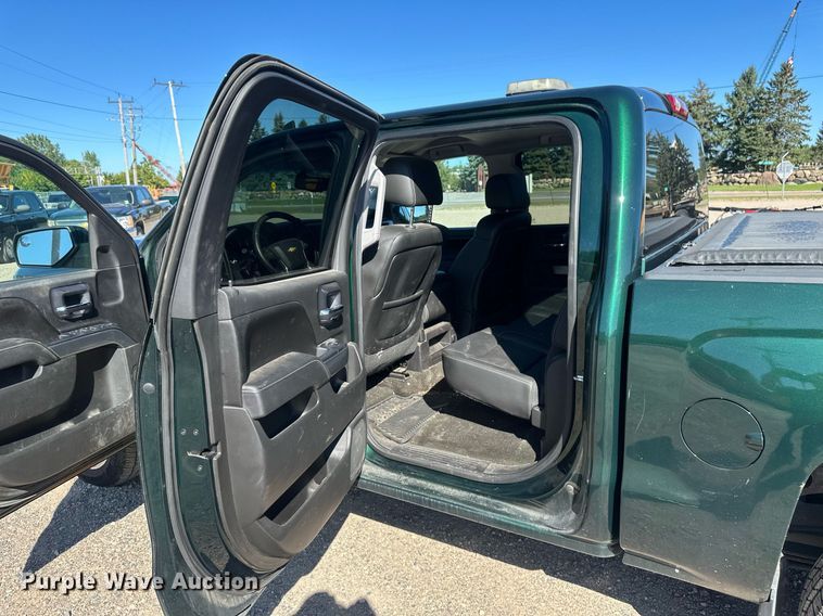 image for item DT6250 2015 Chevrolet Silverado 1500 Crew Cab pickup truck