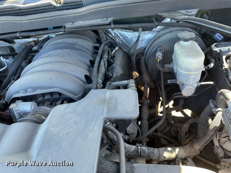 image for item DT6250 2015 Chevrolet Silverado 1500 Crew Cab pickup truck