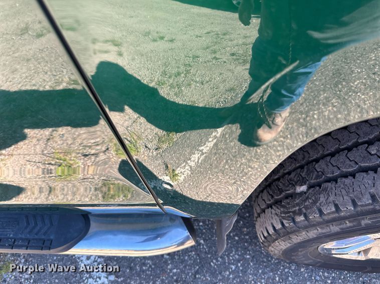 image for item DT6251 2016 Chevrolet Silverado 2500HD Double Cab pickup truck