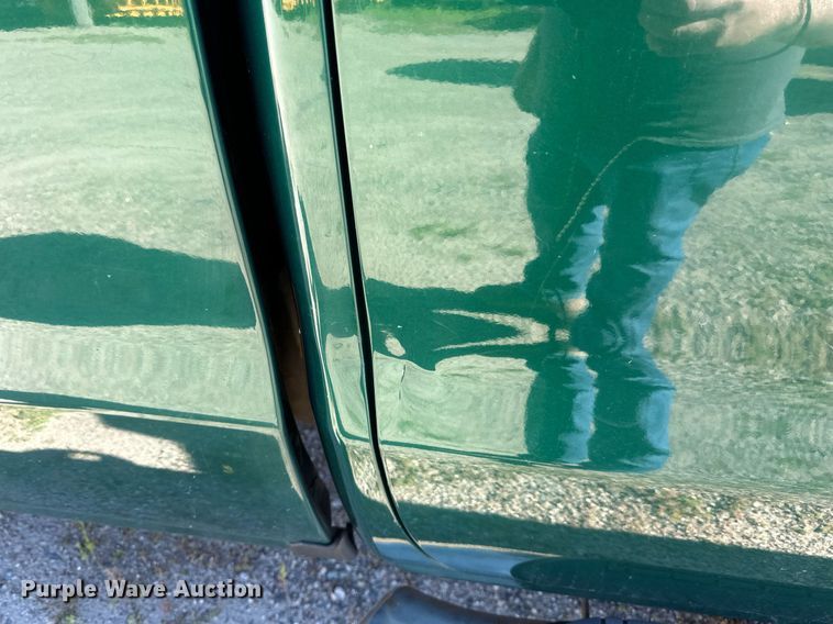 image for item DT6251 2016 Chevrolet Silverado 2500HD Double Cab pickup truck