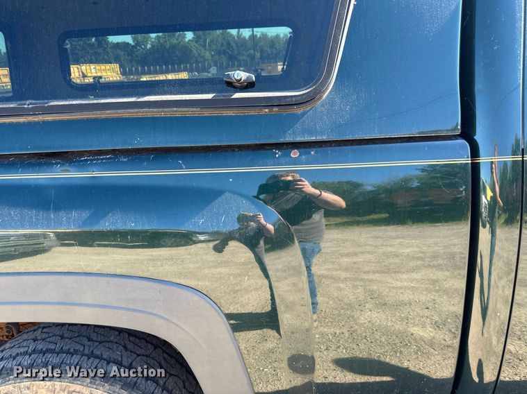 image for item DT6252 2013 Chevrolet Silverado 1500 Ext. Cab pickup truck