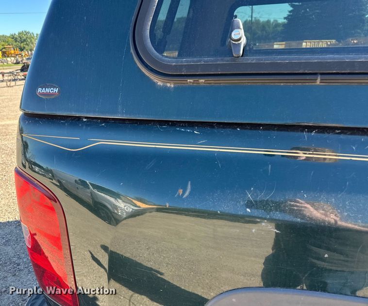 image for item DT6252 2013 Chevrolet Silverado 1500 Ext. Cab pickup truck