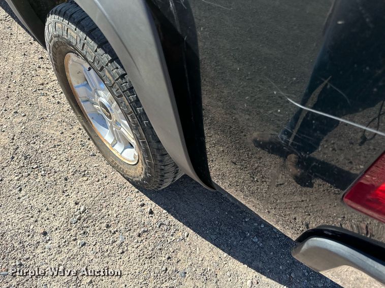 image for item DT6252 2013 Chevrolet Silverado 1500 Ext. Cab pickup truck